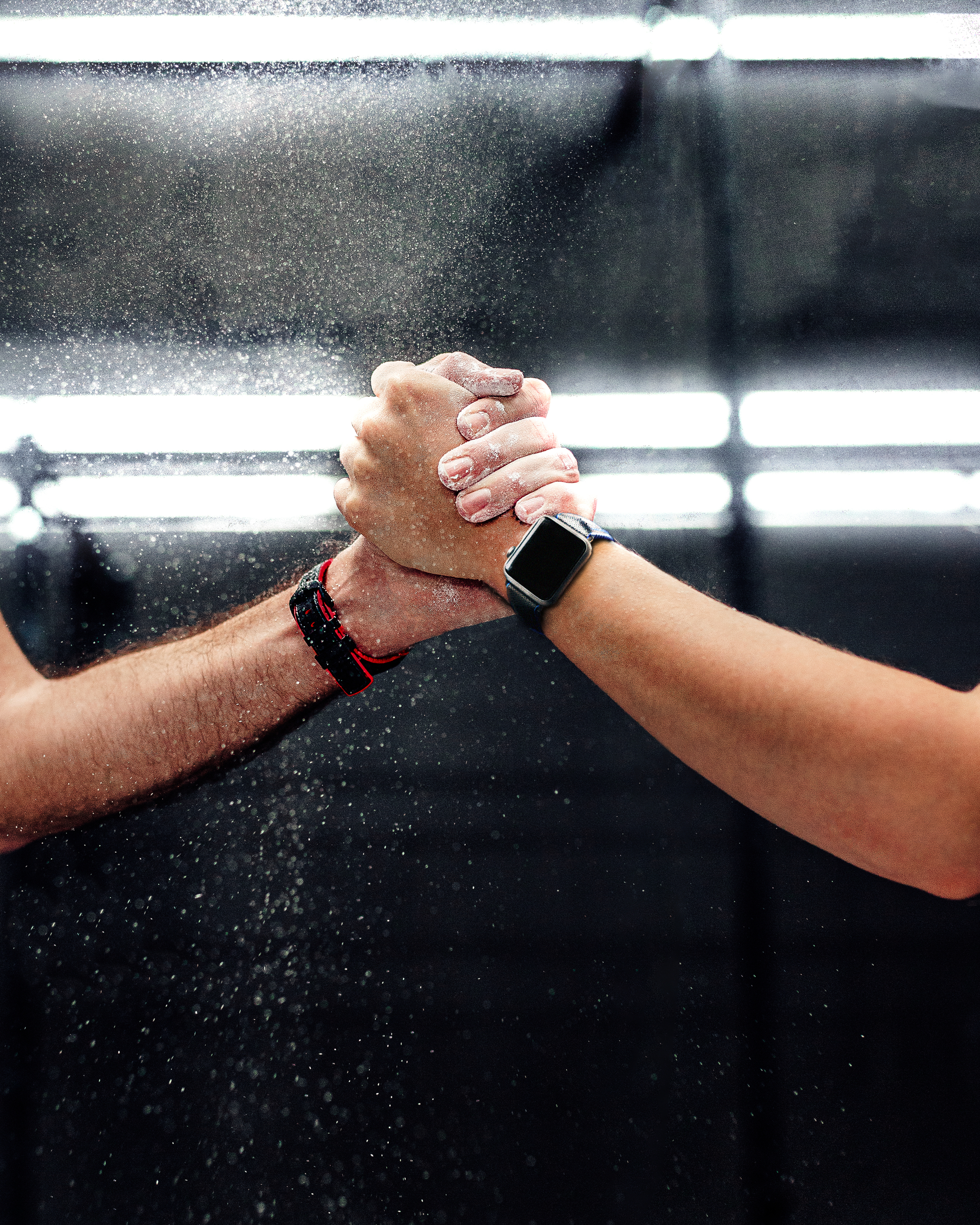 hirsch-lifestyle-sport-ayrton-robby-applewatch-high