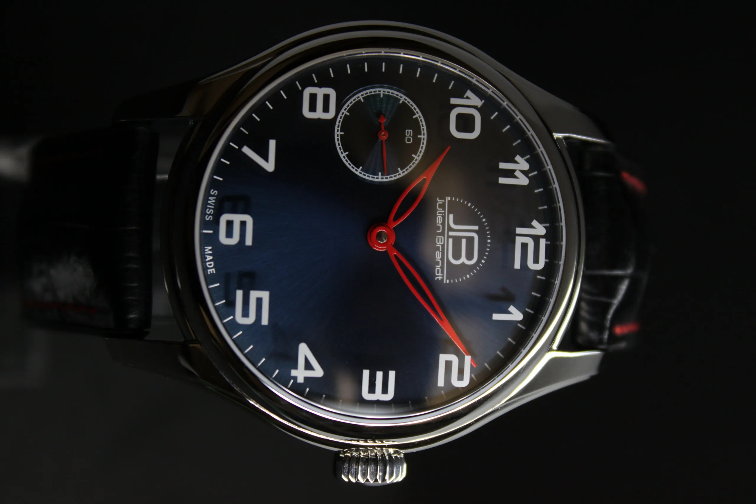 Série 2 Pièce unique I, montre suisse Julien Brandt, vue 2