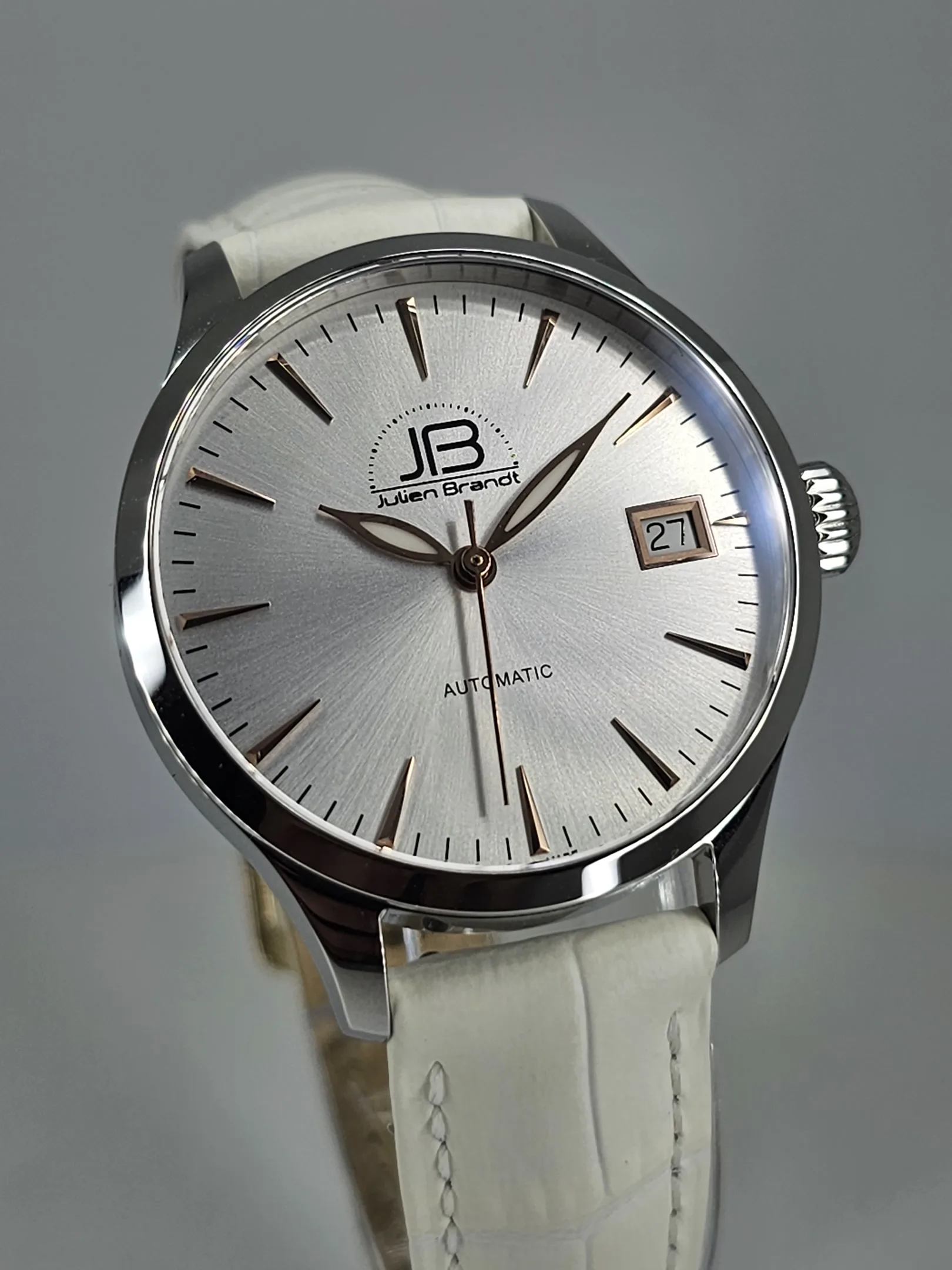 Série 3 Opaline, montre automatique suisse Julien Brandt, vue 2