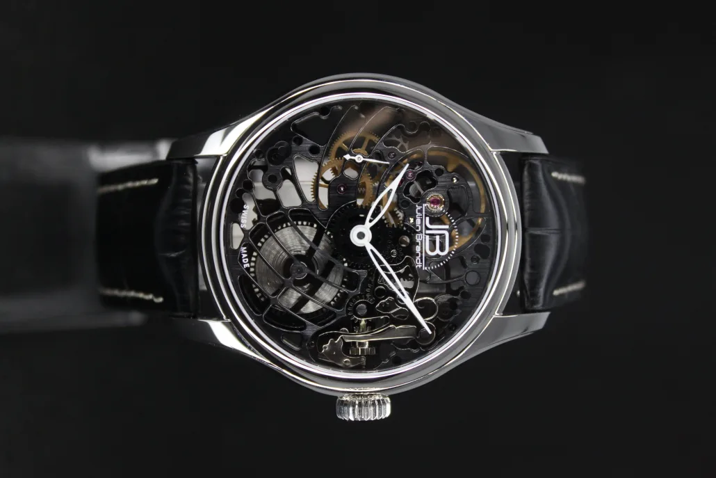 Série 5 Noire Aiguilles Blanches, montre squelette suisse Julien Brandt