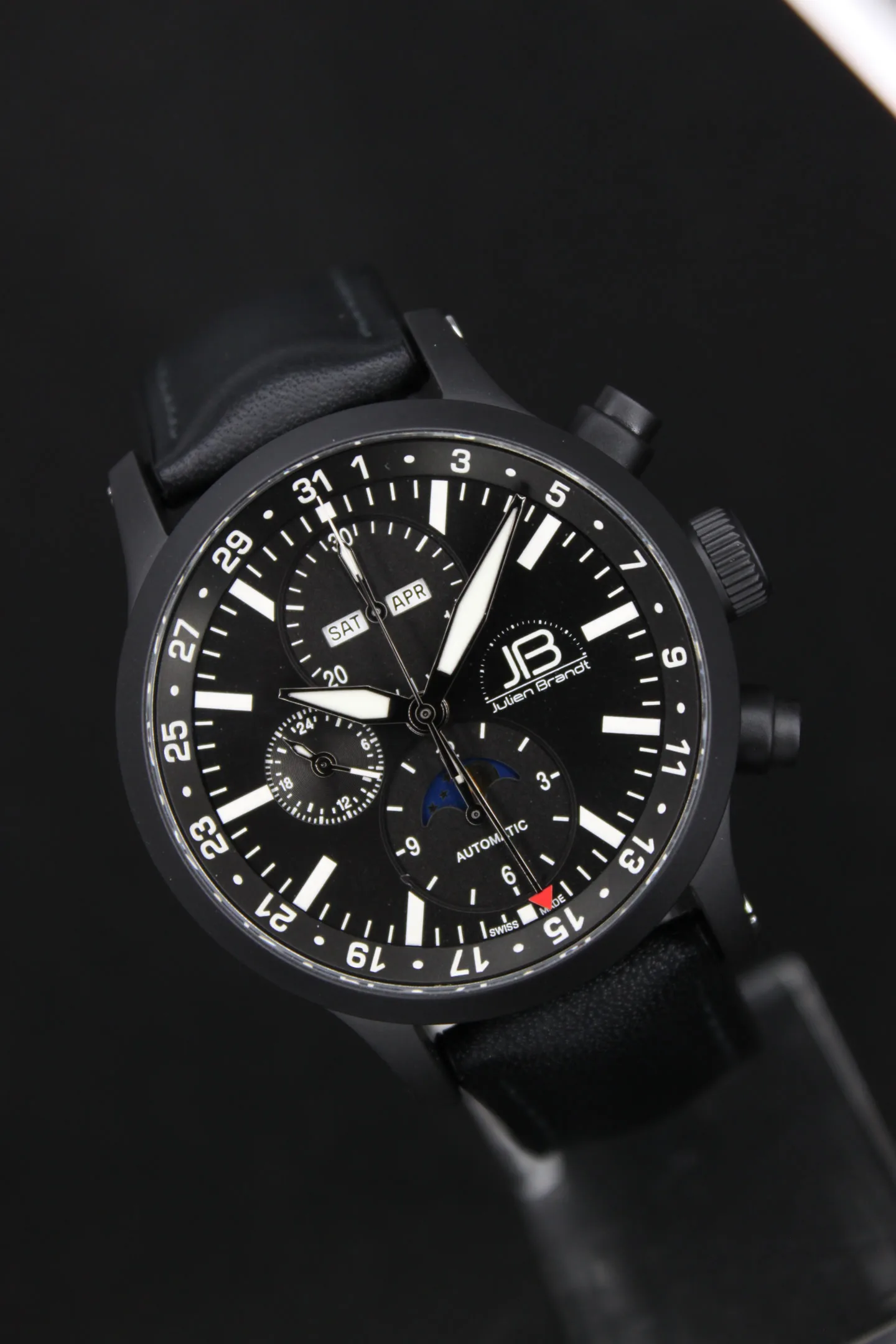 Série 7 Céramique Noire, chronographe suisse Julien Brandt