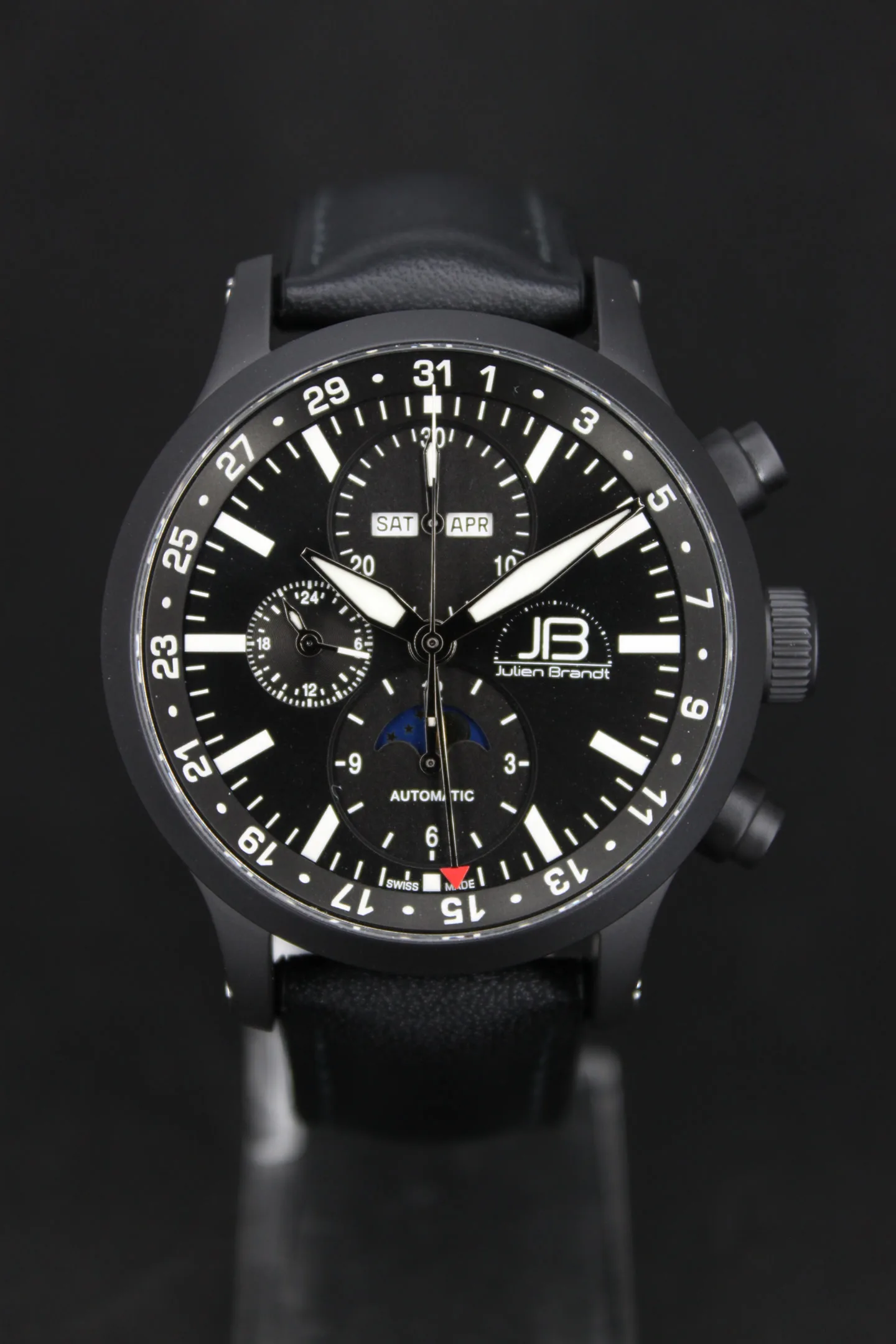 Série 7 Céramique Noire, chronographe suisse Julien Brandt, vue 2